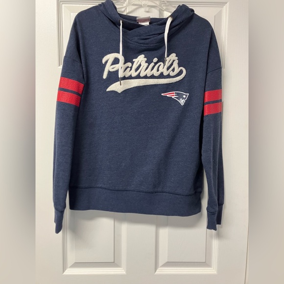 Teen fit patriots hoodie size large - Picture 1 of 5